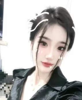 西青区大学城刚出道高颜值性感小骚货