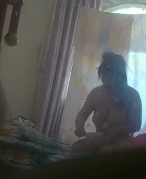 熟女卸火，大胸肥臀