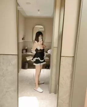 三通Sm拳交人妻母狗哺乳