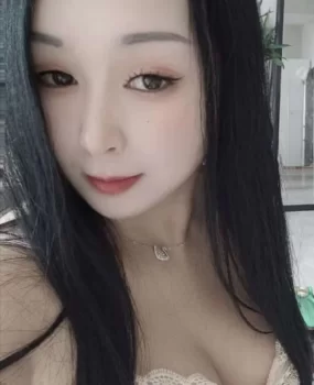 骚货少妇小美