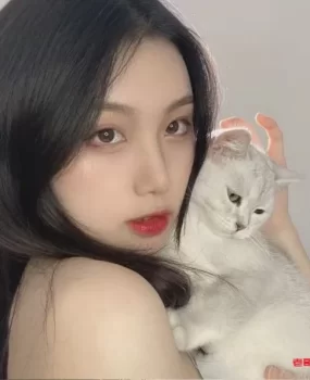 制服抖m护士妹妹