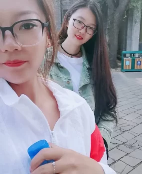 铁西广场附近，好闺蜜