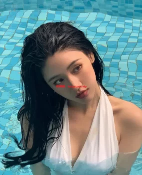 武汉身材一级棒。20来岁年轻漂亮